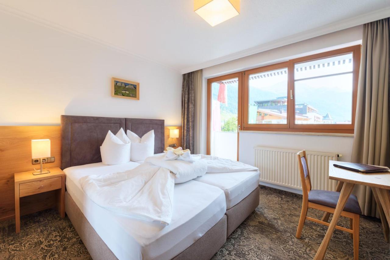Aparthotel Acksteiner Sankt Anton am Arlberg Buitenkant foto